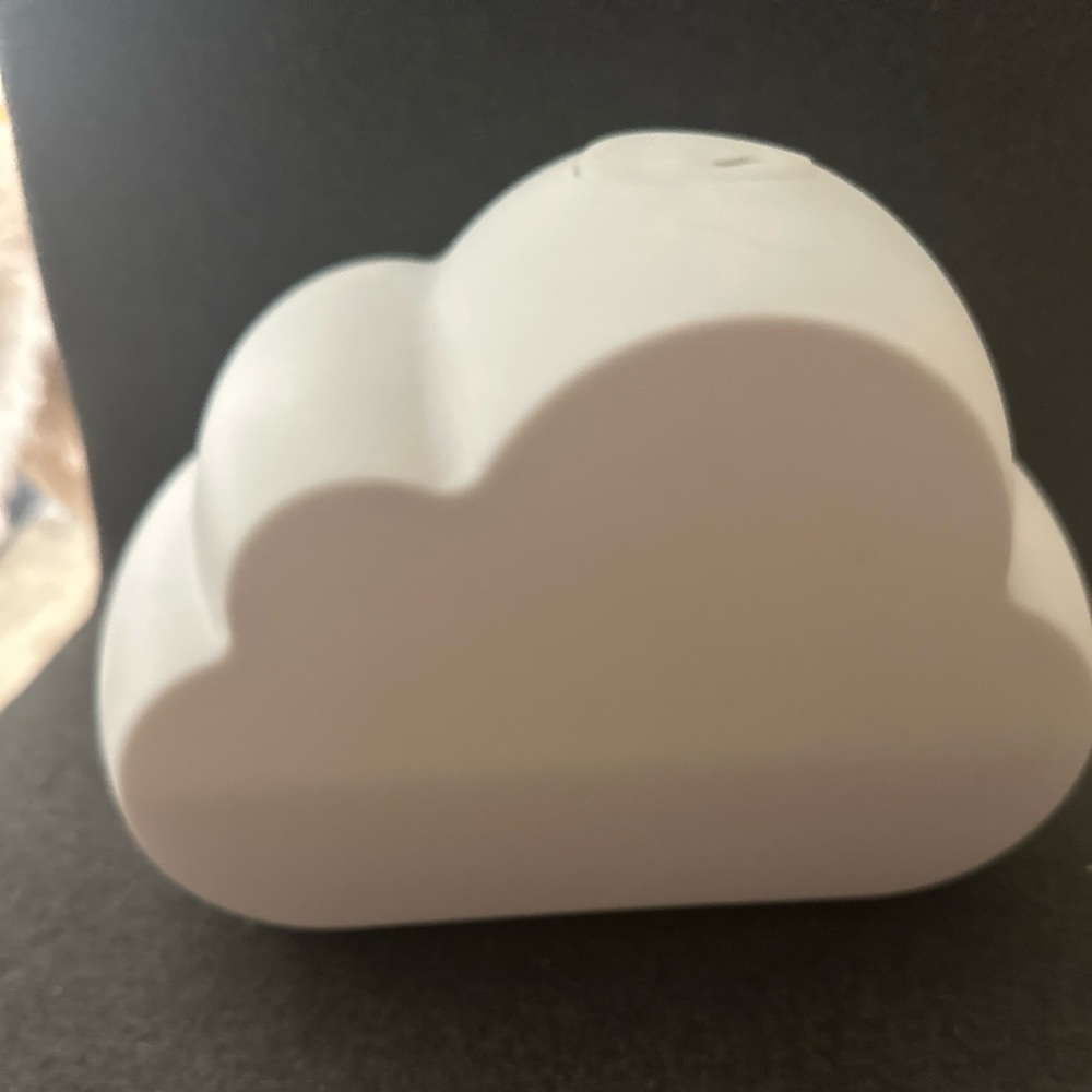 Pure humidifier baby cloud changes colors